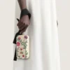 Abend-Clutch mit Blumenstickereien und Schleife