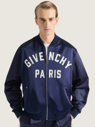 Bomberjacke mit Couture-Naht aus Satin, bestickt mit „Givenchy Paris“