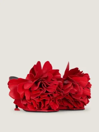 Boudoir-Mules mit Absatz aus Leder mit Rosenblättern