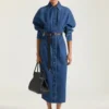 Cocoon-Kleid aus mittelblauem Denim