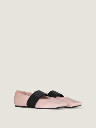 Flache Ballerinas aus Satin