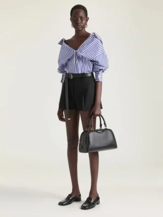 Antigona East-West-Bowlingtasche aus genarbtem Leder