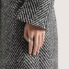 Givenchy Tape Ring aus Metall und Emaille