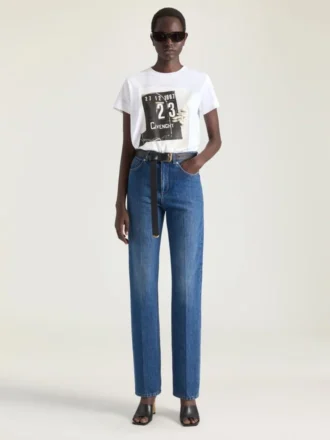 Jeans in gerader Passform