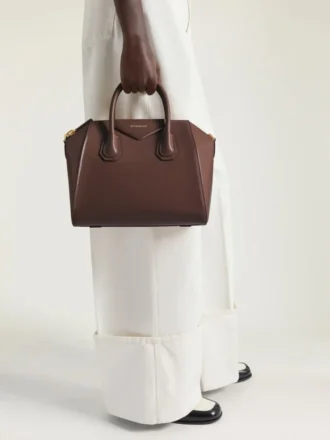 Kleine Antigona Bag aus Box-Leder