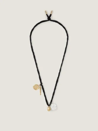 Lucky Charms Halskette aus Seide, Metall und Emaille