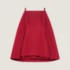 Mini-Kleid aus Satin mit Cape