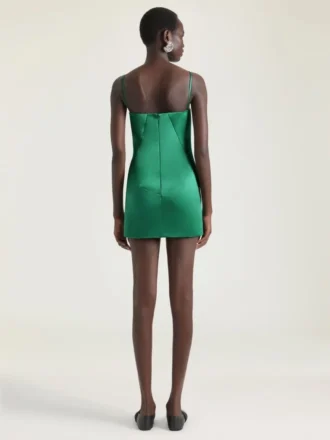 Mini-Kleid aus Satin mit Schlitzen