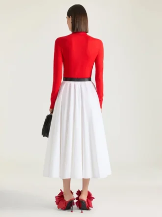 Langer, kreisförmiger Rock aus Popeline