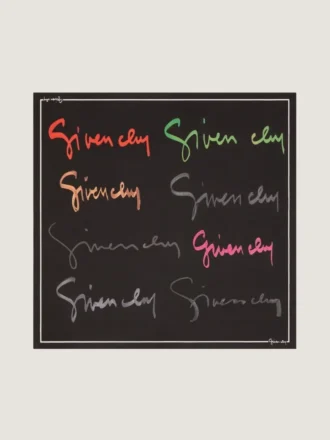 Quadratisches Seidentuch mit mehrfarbigem Givenchy-Signaturdruck