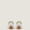 Schlanke Sneaker aus lackiertem Mesh und Wildleder