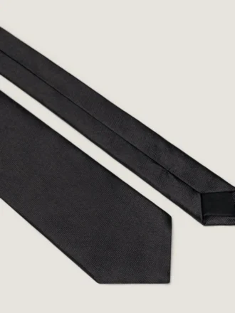 Seidenkrawatte mit Perlen- und Kristallstickerei