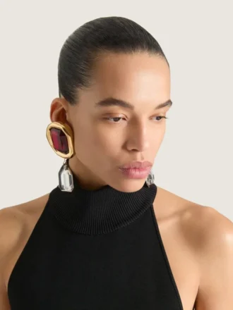 Skulpturale Kristall-Clip-Ohrringe aus Metall und Kristallen