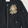 Verzierte Couture-Bomberjacke mit Nahtdetails aus Nylon