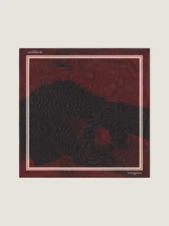 Zweilagiges Tuch aus Seidengeorgette mit surrealistischem Druck